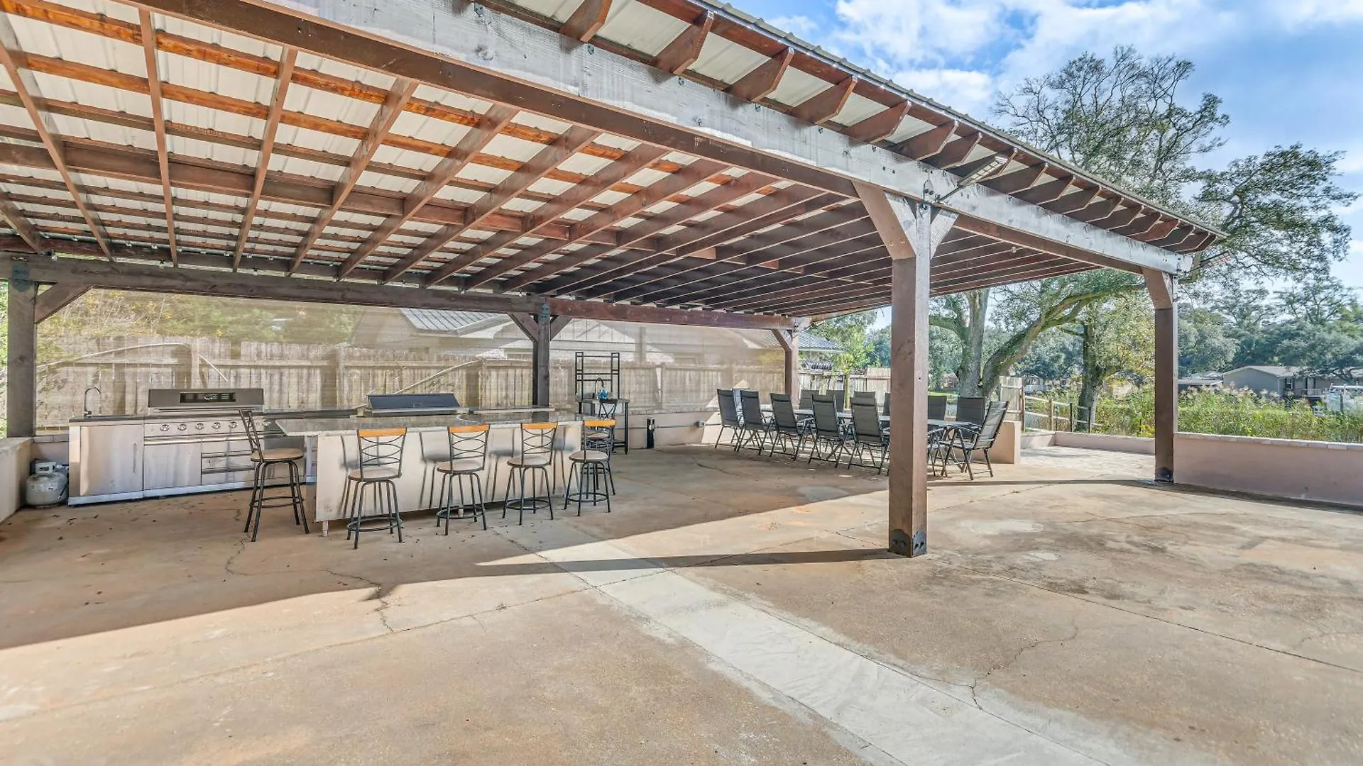 Waterfront Retreat With Outdoor Oasis In Pensacola Villa 0*,