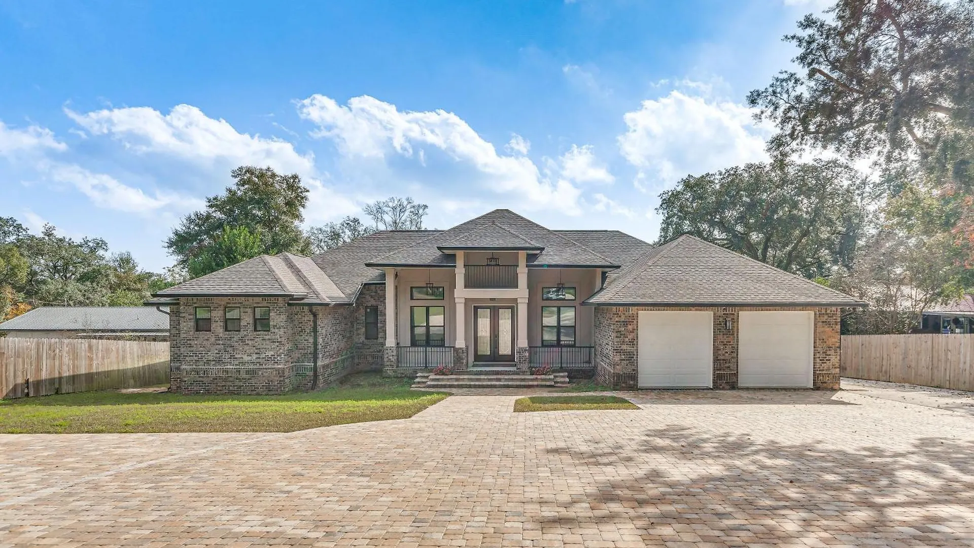 Waterfront Retreat With Outdoor Oasis In Pensacola Villa